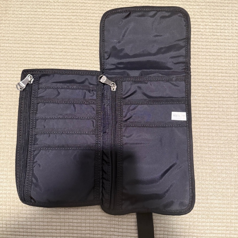 Quiksilver Travel/Organizer case - Picture 4 of 5